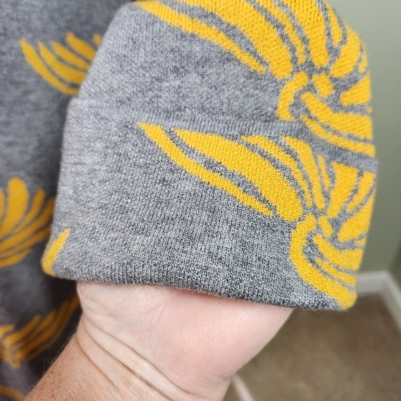 Alison Sheri Grey Cardigan with Gold Print, sz M - Picture 5 of 7